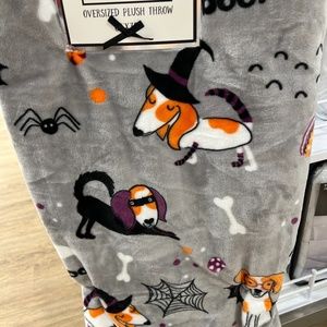 Pickle & Dot Halloween Dachshund Doxies Weiner Dog Blanket Throw